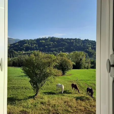 Casa Pralunghi Bed & Breakfast