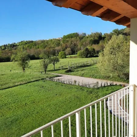 Casa Pralunghi Bed & Breakfast