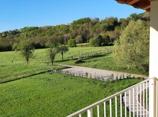 Casa Pralunghi Bed & Breakfast